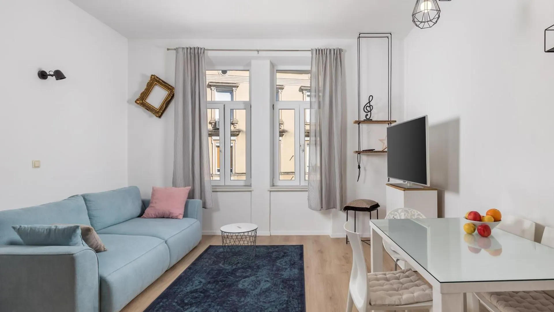 Apartment Issa, Opatija Center With Parking