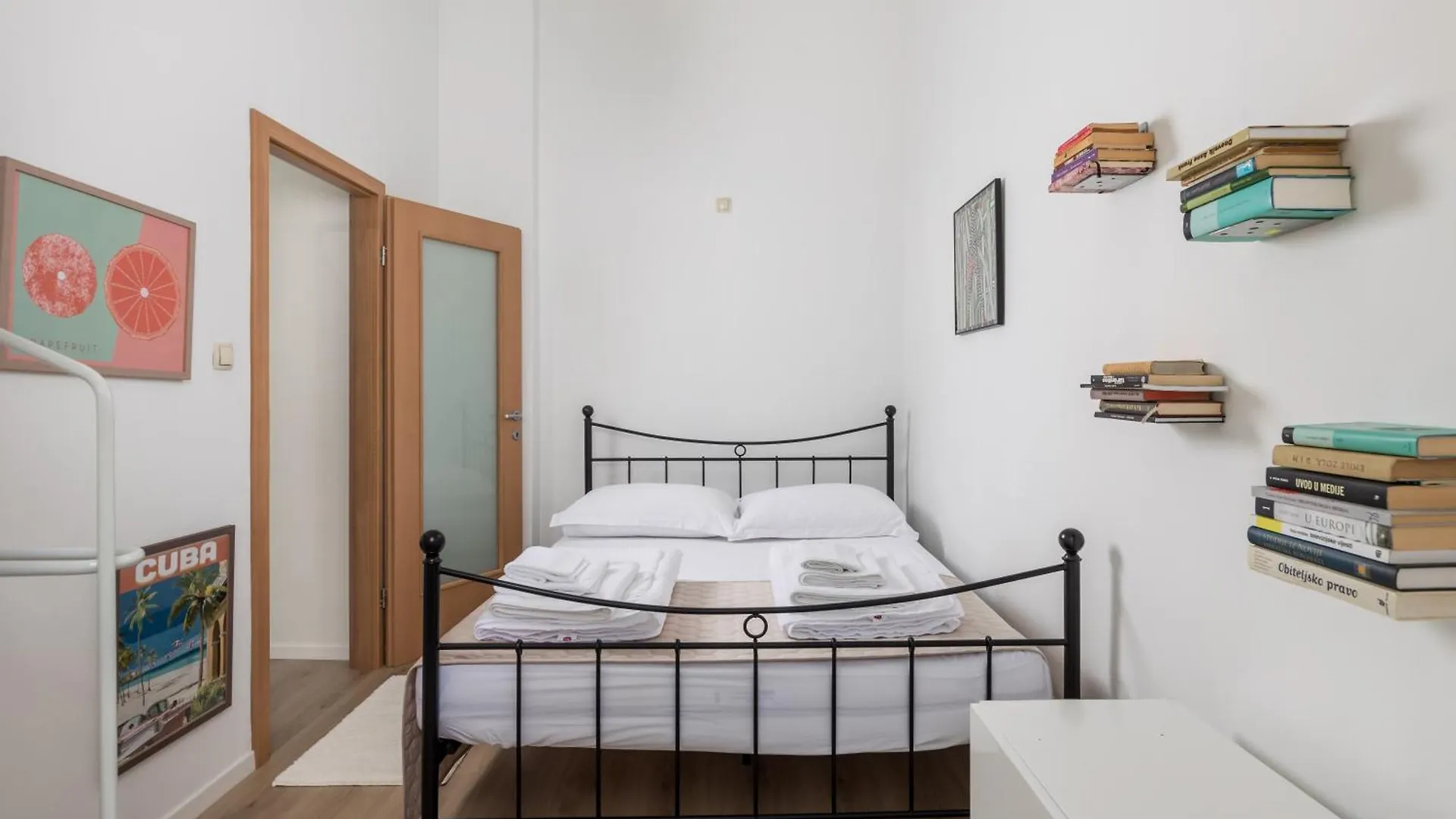 Apartment Issa, Opatija Center With Parking