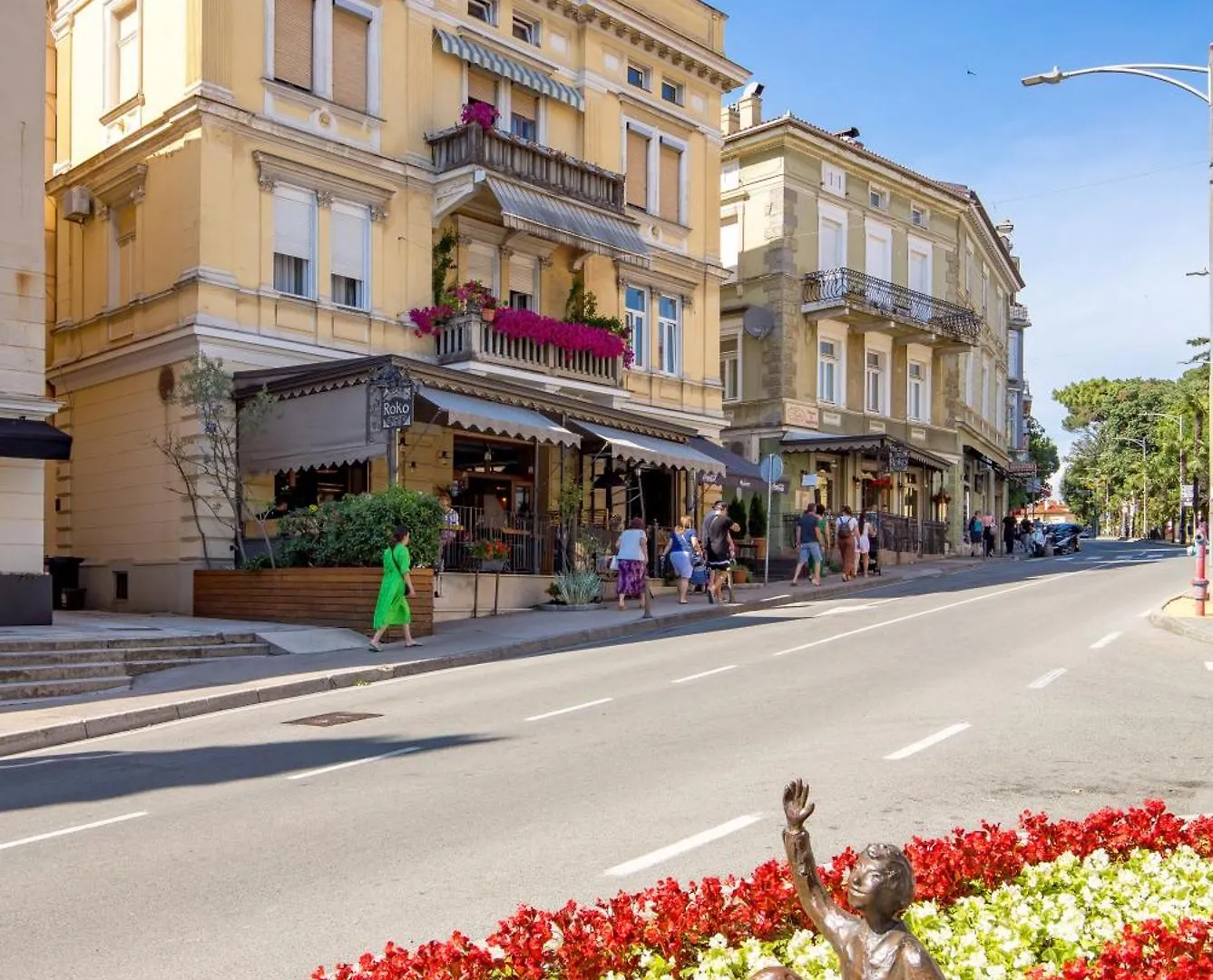 Apartment Issa, Opatija Center With Parking 0*,
